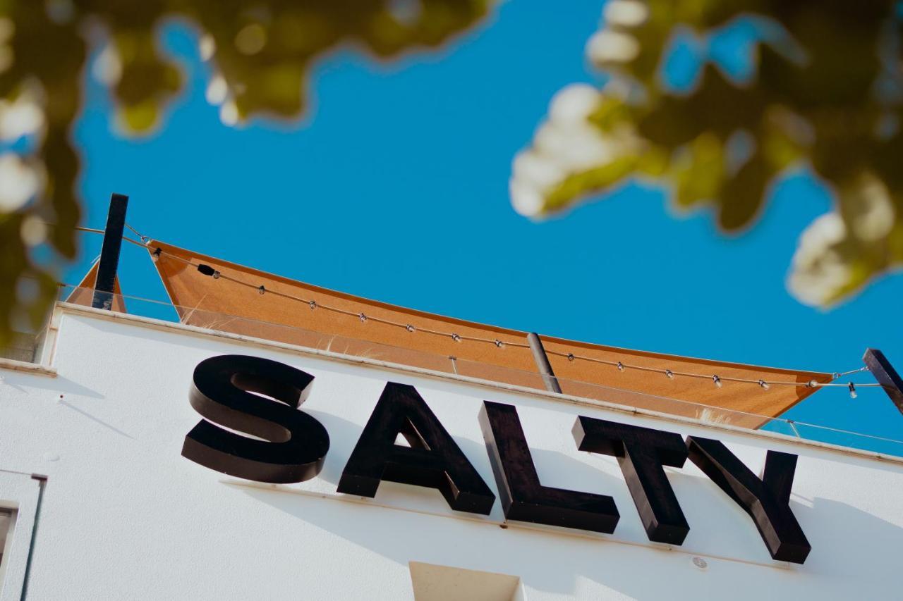 The Salty Pelican Yoga & Surf Retreat เปนิช ภายนอก รูปภาพ